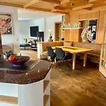 Wilderer Luxus App Im Magdalena * Mittenwald