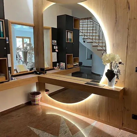 Wilderer Luxus App Im Magdalena